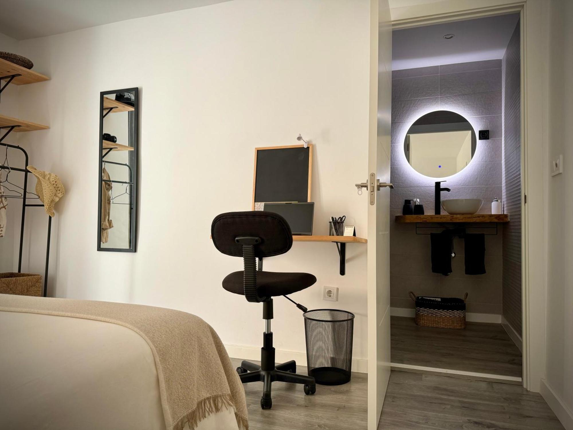 The Numid King Apartment Malaga Room photo